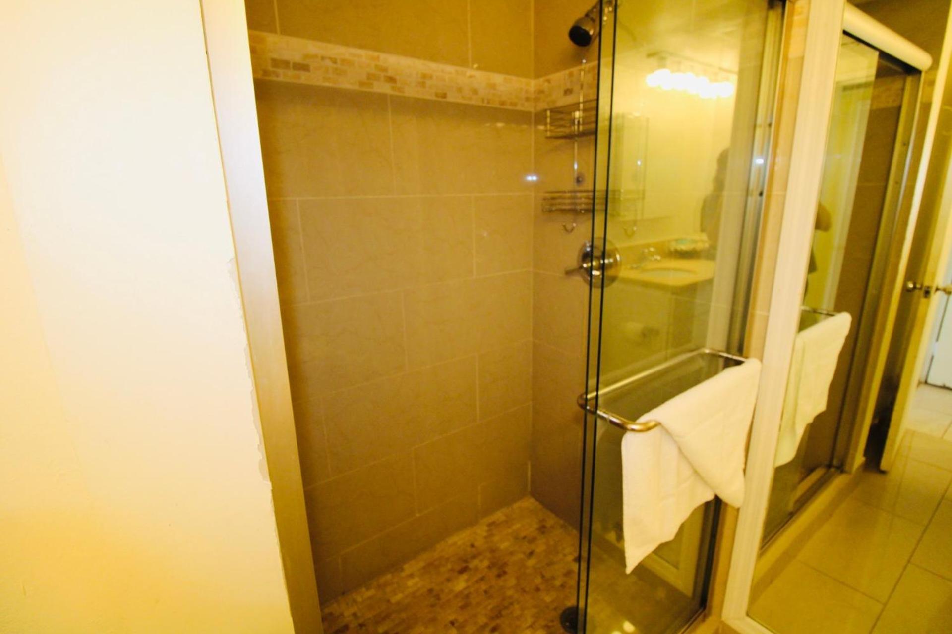 Alexander 1211 Beachfront Condo With Direct Beach Access, 2 Pools, Sauna, Gym 迈阿密海滩 外观 照片